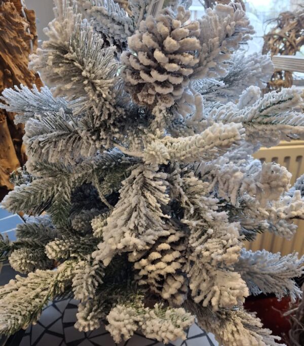 Snowy Dorchester 61 cm met led - Afbeelding 5